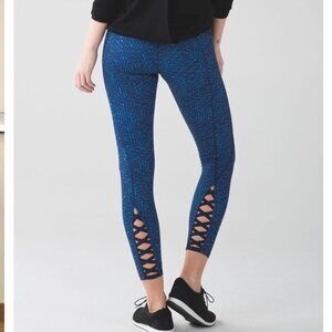 Lululemon Pure Practice Leggings Sz 6